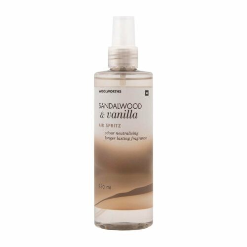Sandalwood and vanilla air spritz